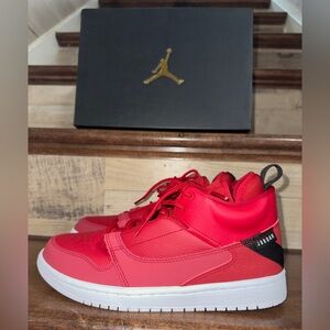 🥰Nike Jordan Fadeaway GS Boys Mid Top Sneaker Shoes Gym Red White Size 7Y - 8.5W